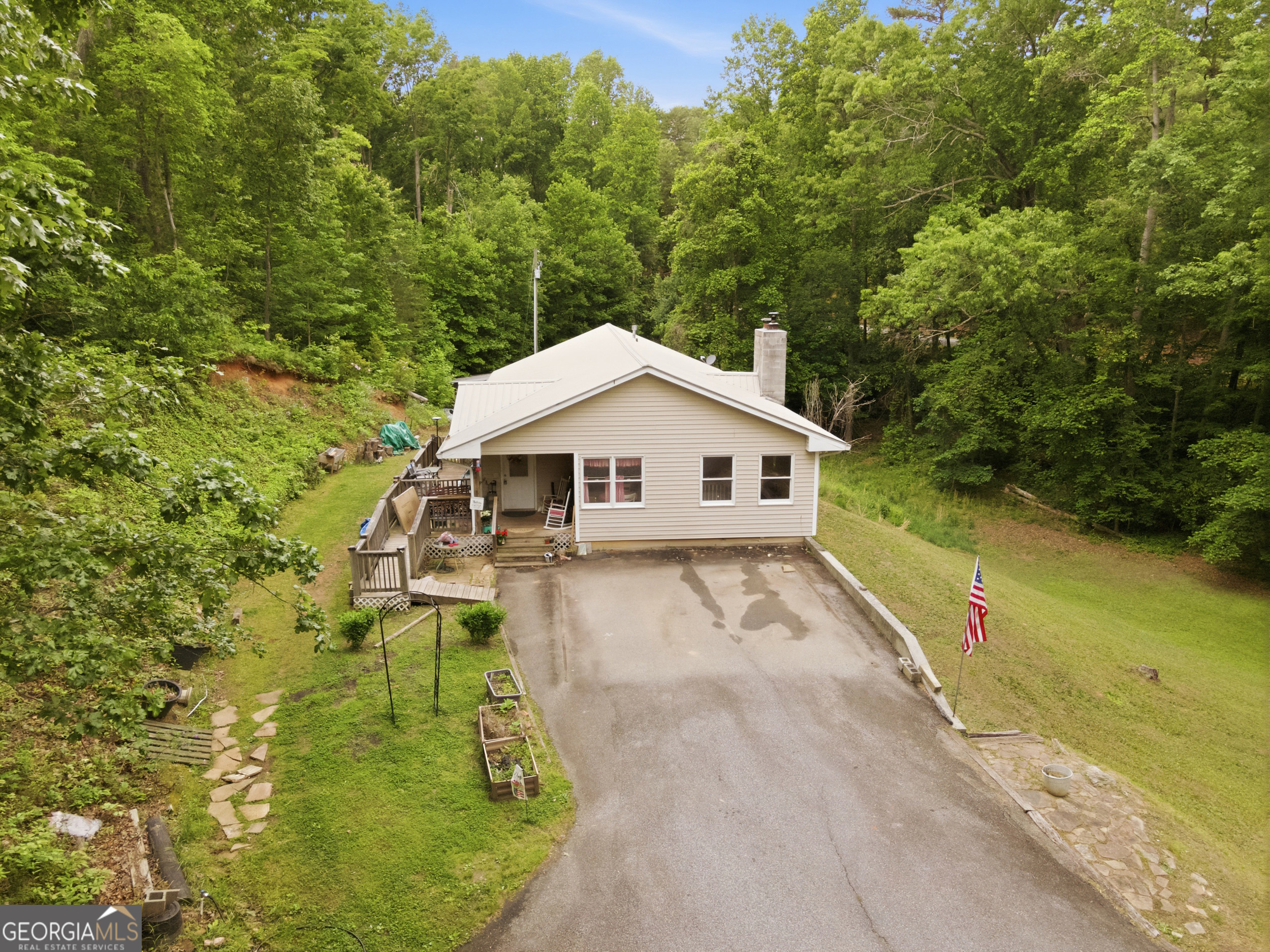 169 Pinecrest Road North Toccoa, GA 30577 - Photo 45 of 55 a view of a house with a yard