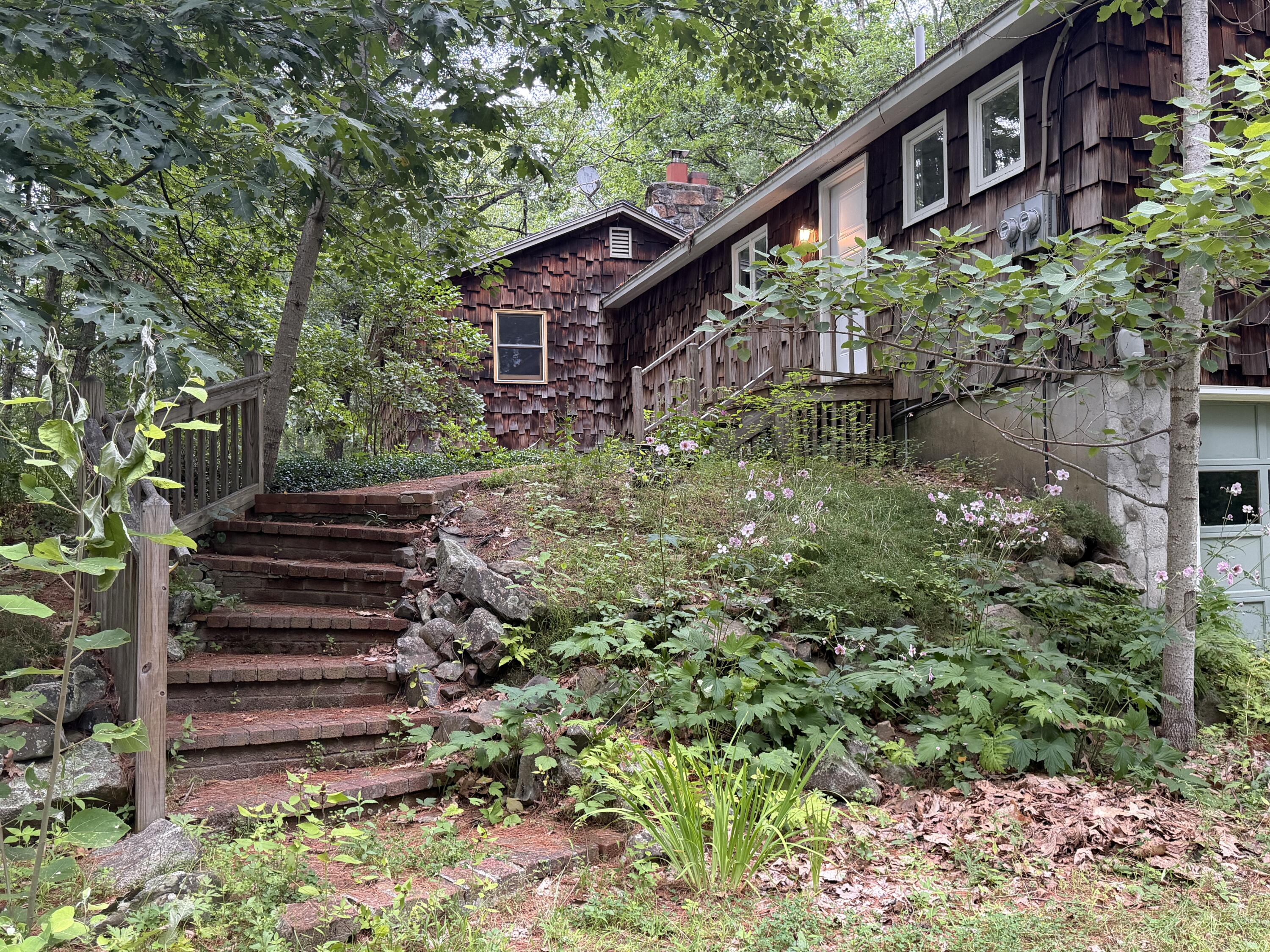63 Day Hill Road Wells, ME 04090 - Photo 3 of 33 IMG_2452