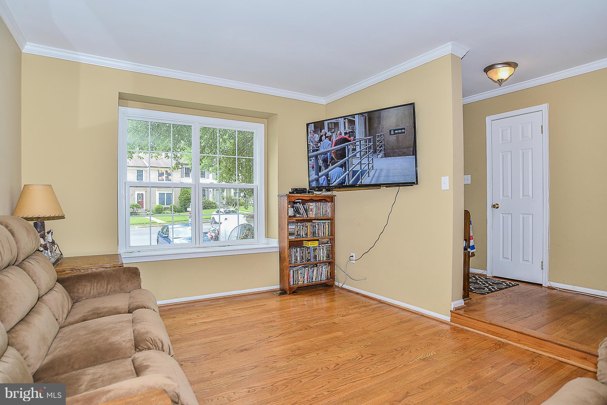 7958 Pebble Brook Court Springfield, VA 22153 - Photo 3 of 25 Family Room