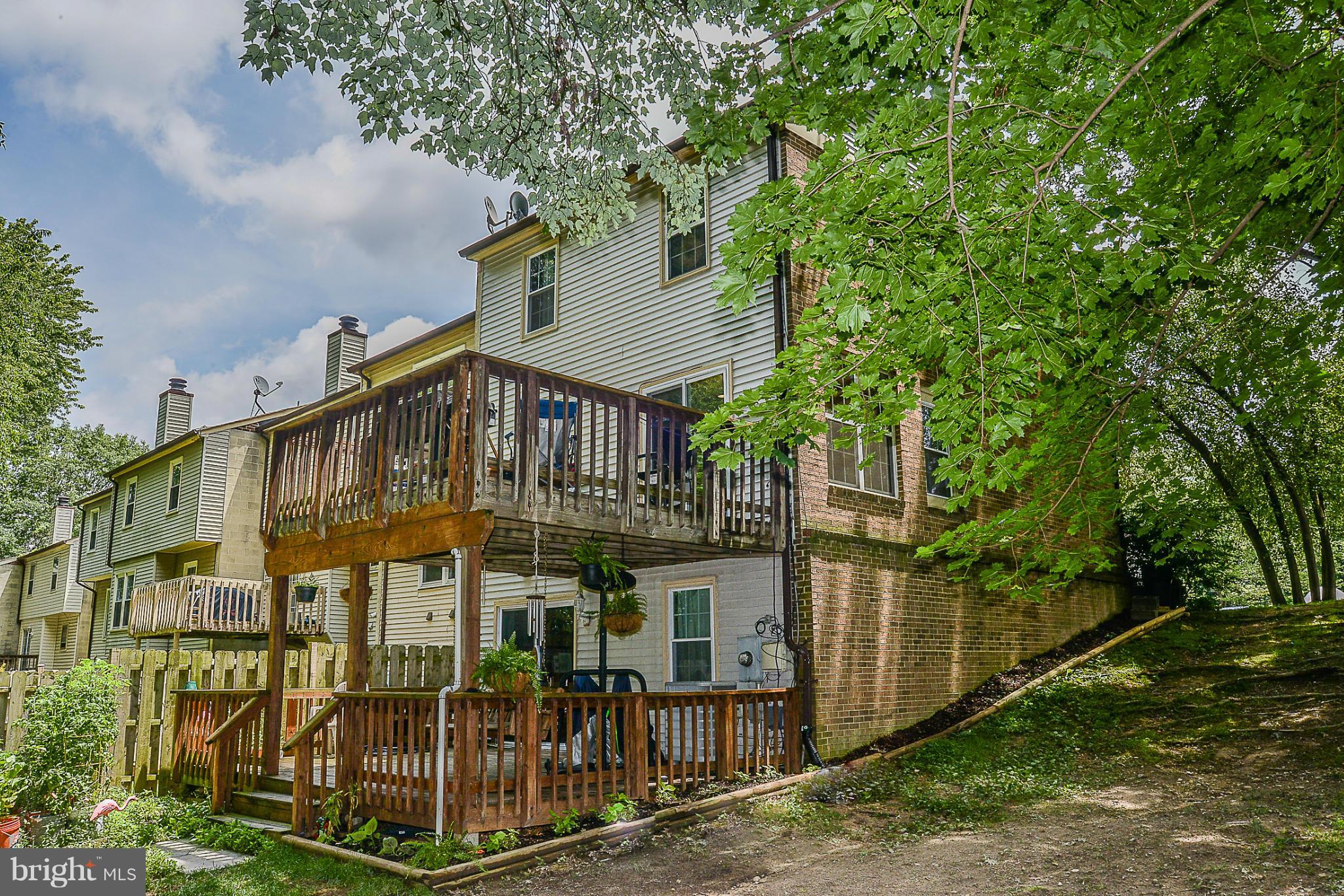 7958 Pebble Brook Court Springfield, VA 22153 - Photo 22 of 25 Exterior (Rear)