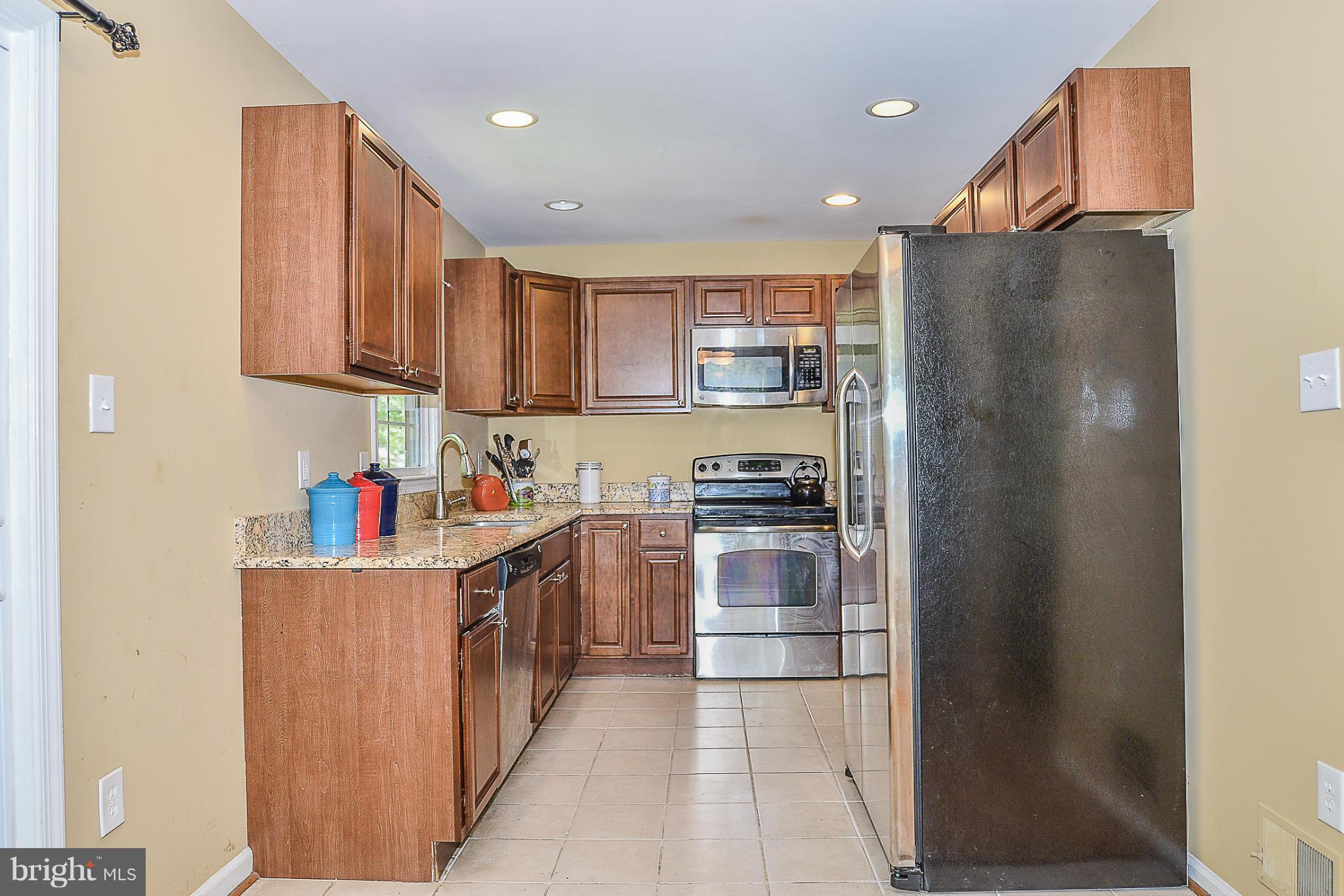 7958 Pebble Brook Court Springfield, VA 22153 - Photo 8 of 25 Kitchen