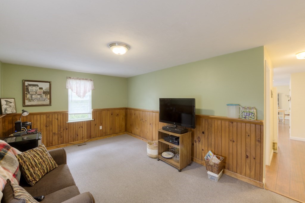 13 Simone Street Worcester, MA 01604 - Photo 15 of 33 Gallery Image 15