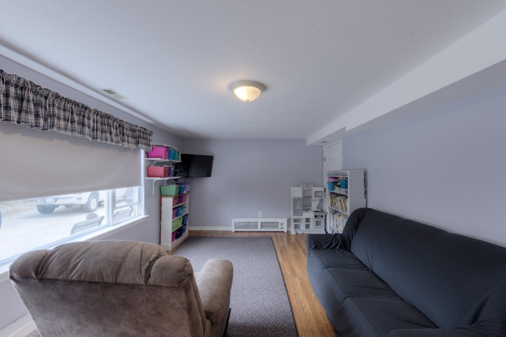 13 Simone Street Worcester, MA 01604 - Photo 26 of 33 Gallery Image 26