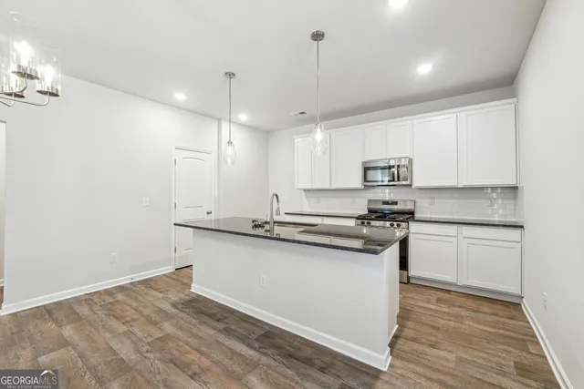 $438,840 | 231 Orwell Drive, Social Circle, GA 30025