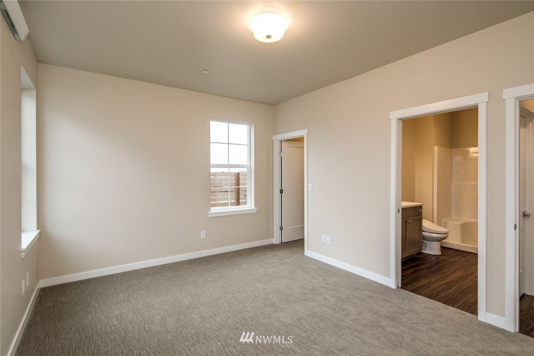4737 Spring Brook Street Bellingham, WA 98226 - Photo 11 of 20 Gallery Image 11