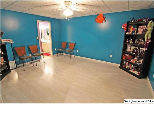 429 Rogers Road Oneonta, AL 35121 - Photo 16 of 24 Gallery Image 16