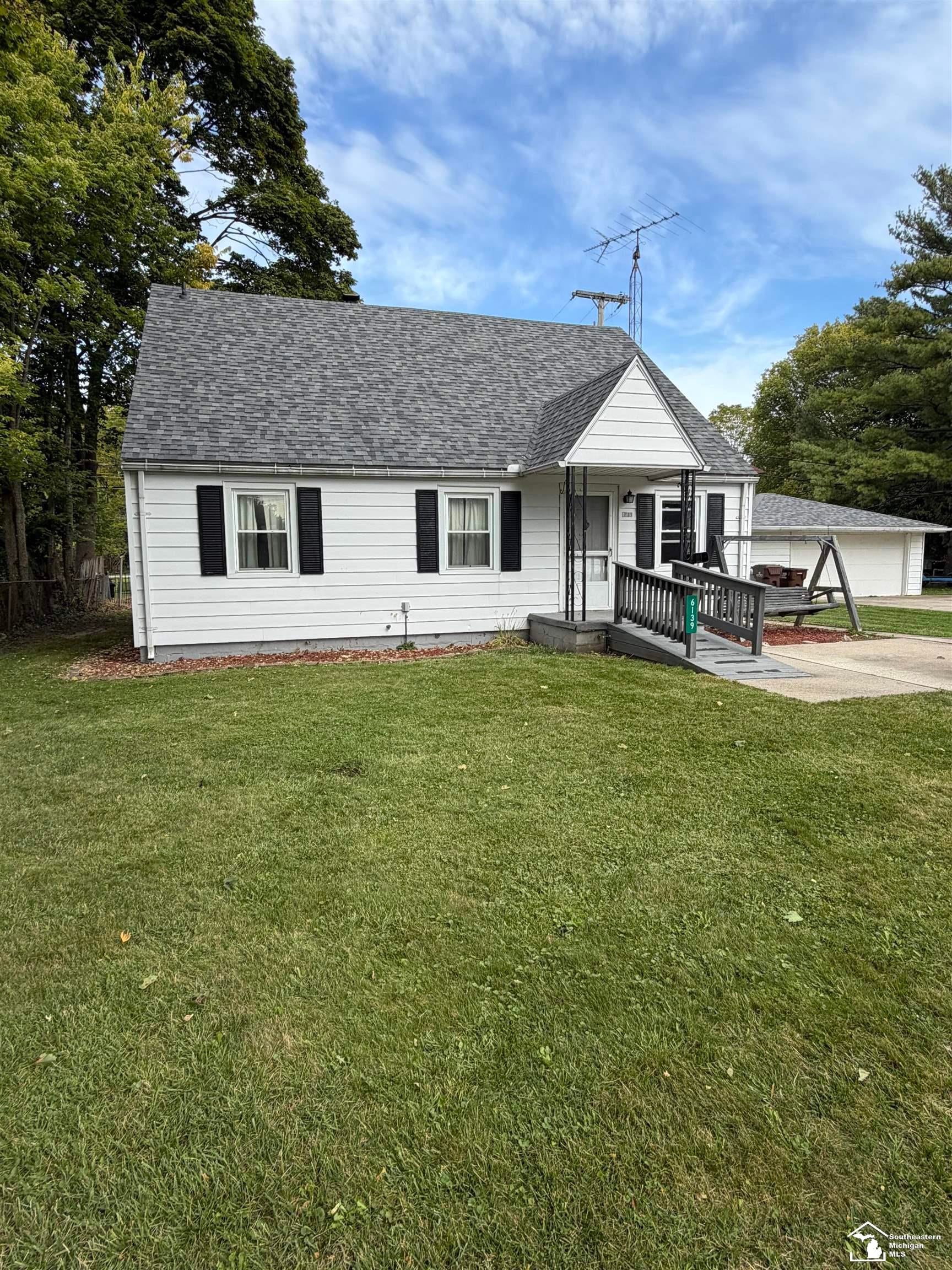 6139 Goddard Road Newport, MI 48166 - Photo 1 of 1 Gallery Image 1