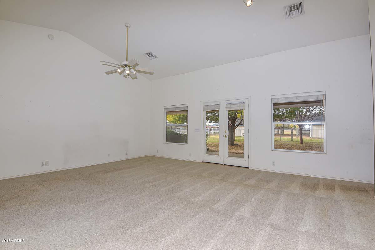 7532 North Citrus Road Waddell, AZ 85355 - Photo 14 of 51 Living Room