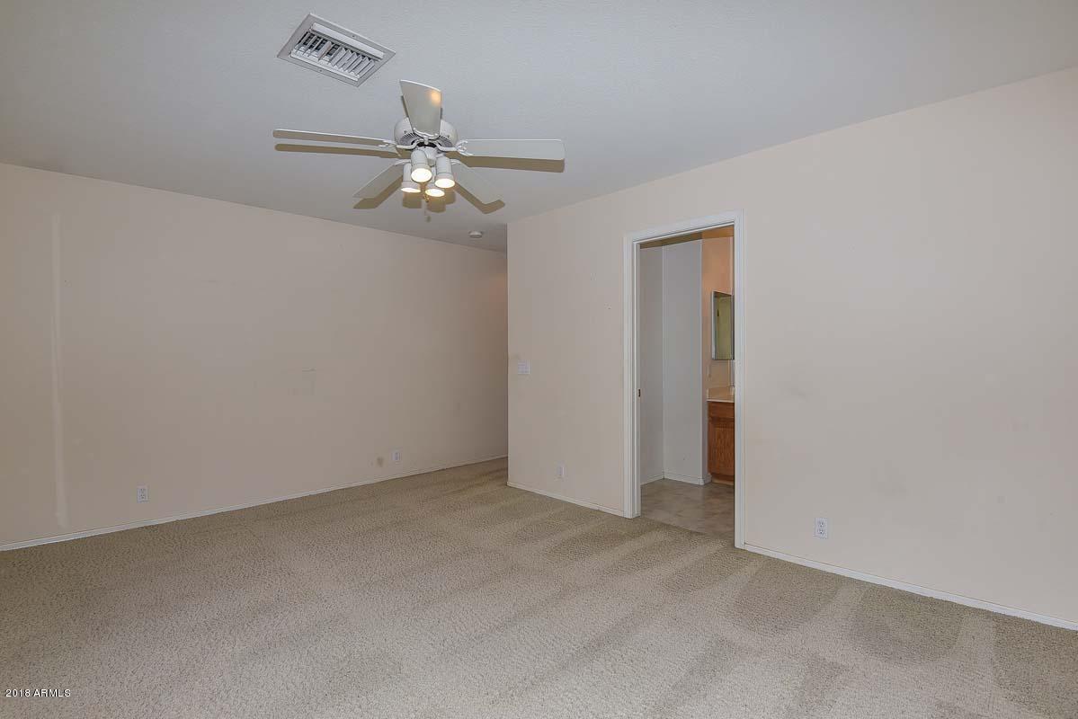 7532 North Citrus Road Waddell, AZ 85355 - Photo 29 of 51 2nd Bedroom-Bath