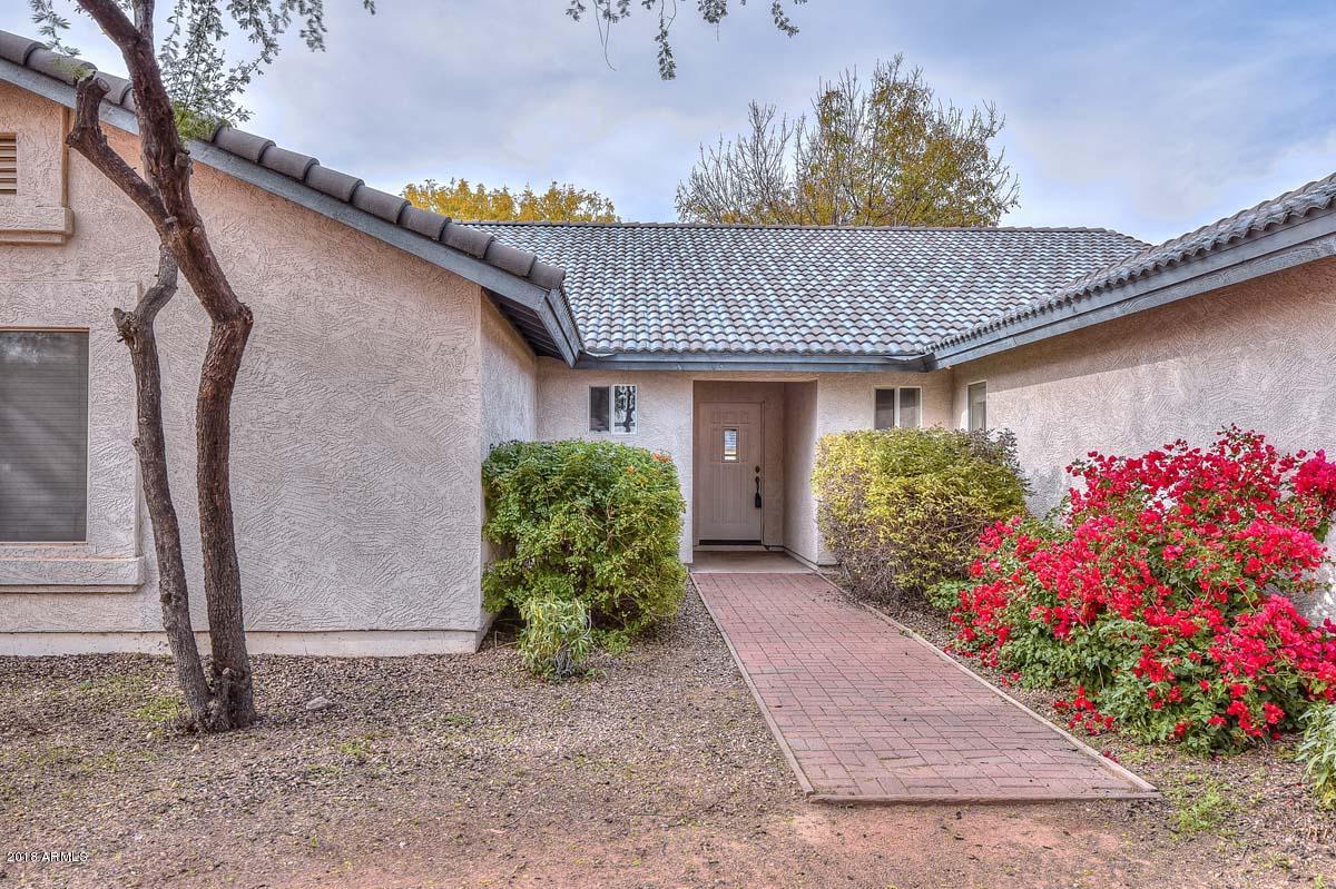 7532 North Citrus Road Waddell, AZ 85355 - Photo 4 of 51 Entry