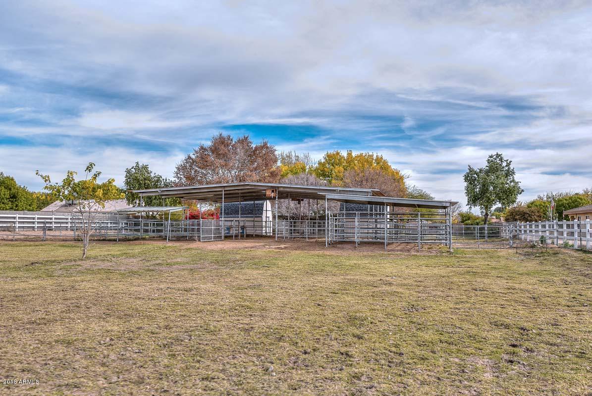 7532 North Citrus Road Waddell, AZ 85355 - Photo 45 of 51 Covered Horse Stalls2