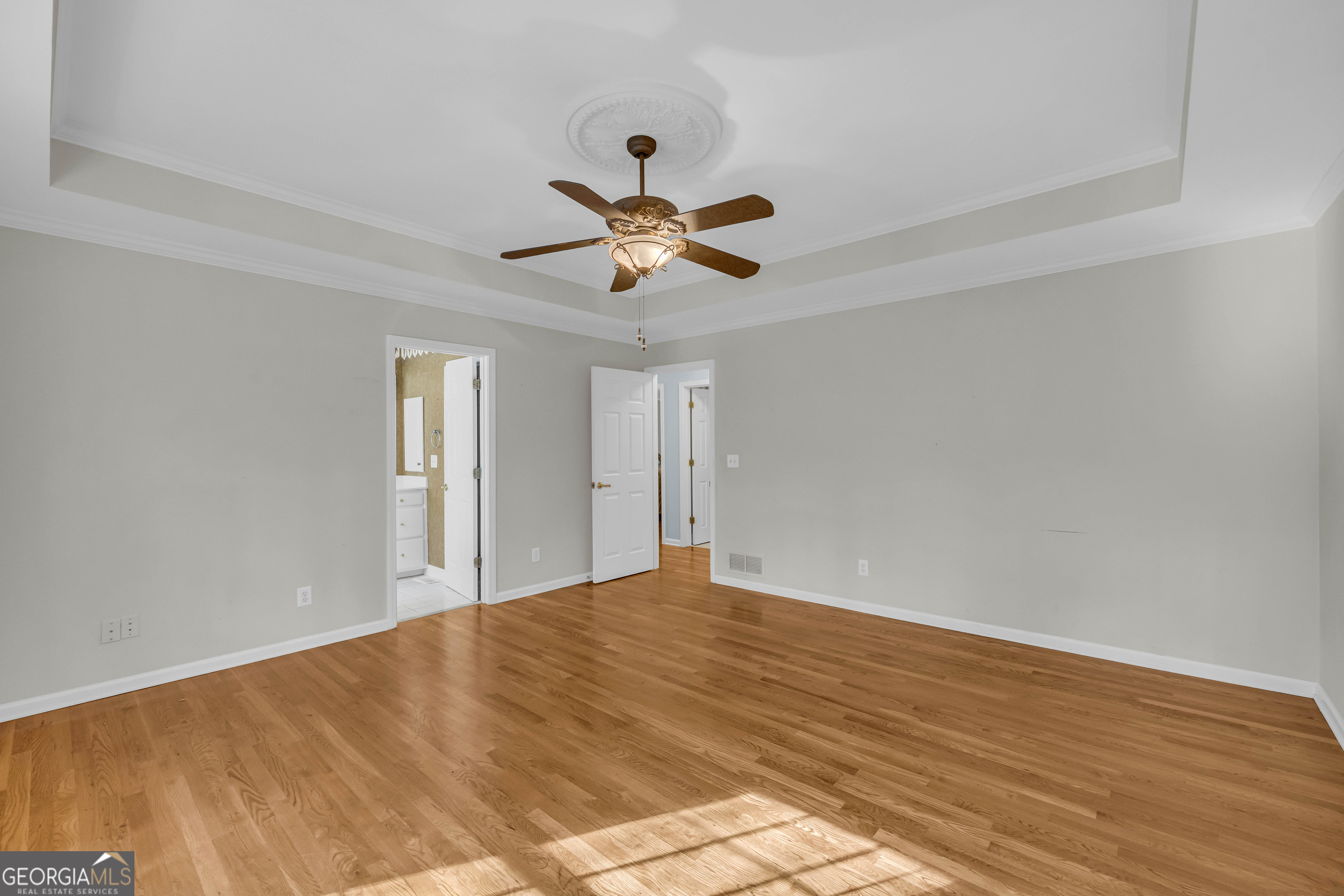 114 River Bluff Hoschton, GA 30548 - Photo 25 of 72 a view of an empty room with a window