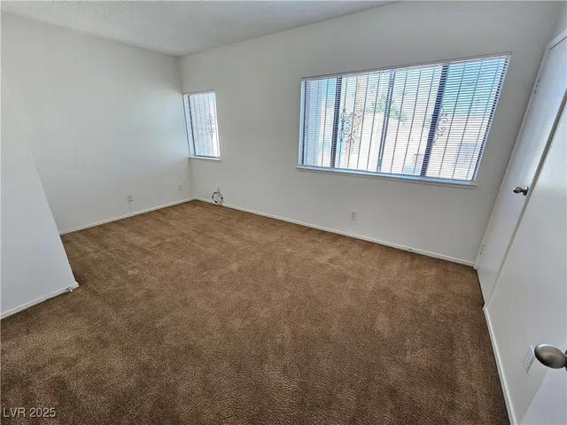 $1,250 | 2658 Ruthe Duarte Avenue, Las Vegas, NV 89121