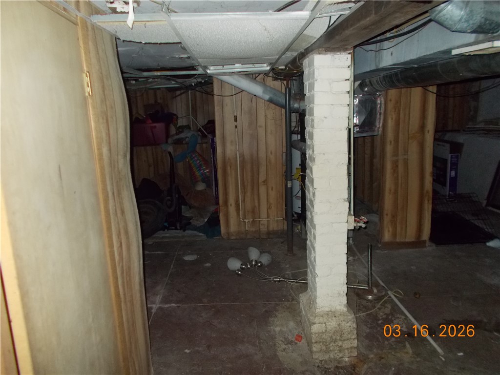 415 East Division Street Decatur, IL 62526 - Photo 8 of 9 basement