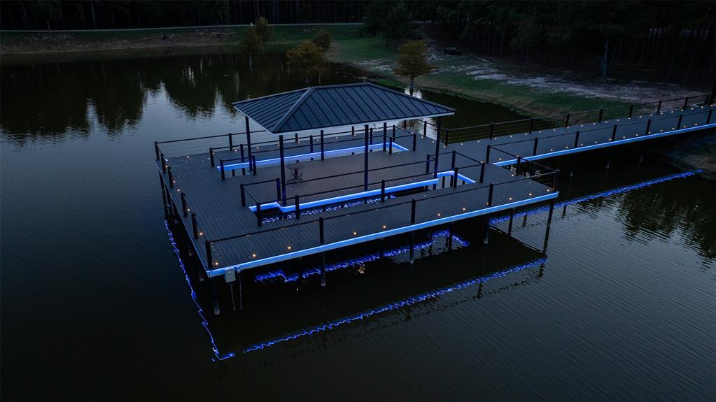450 Northeast Loop 7 Athens, TX 75751 - Photo 27 of 38 a view of a terrace with sitting area