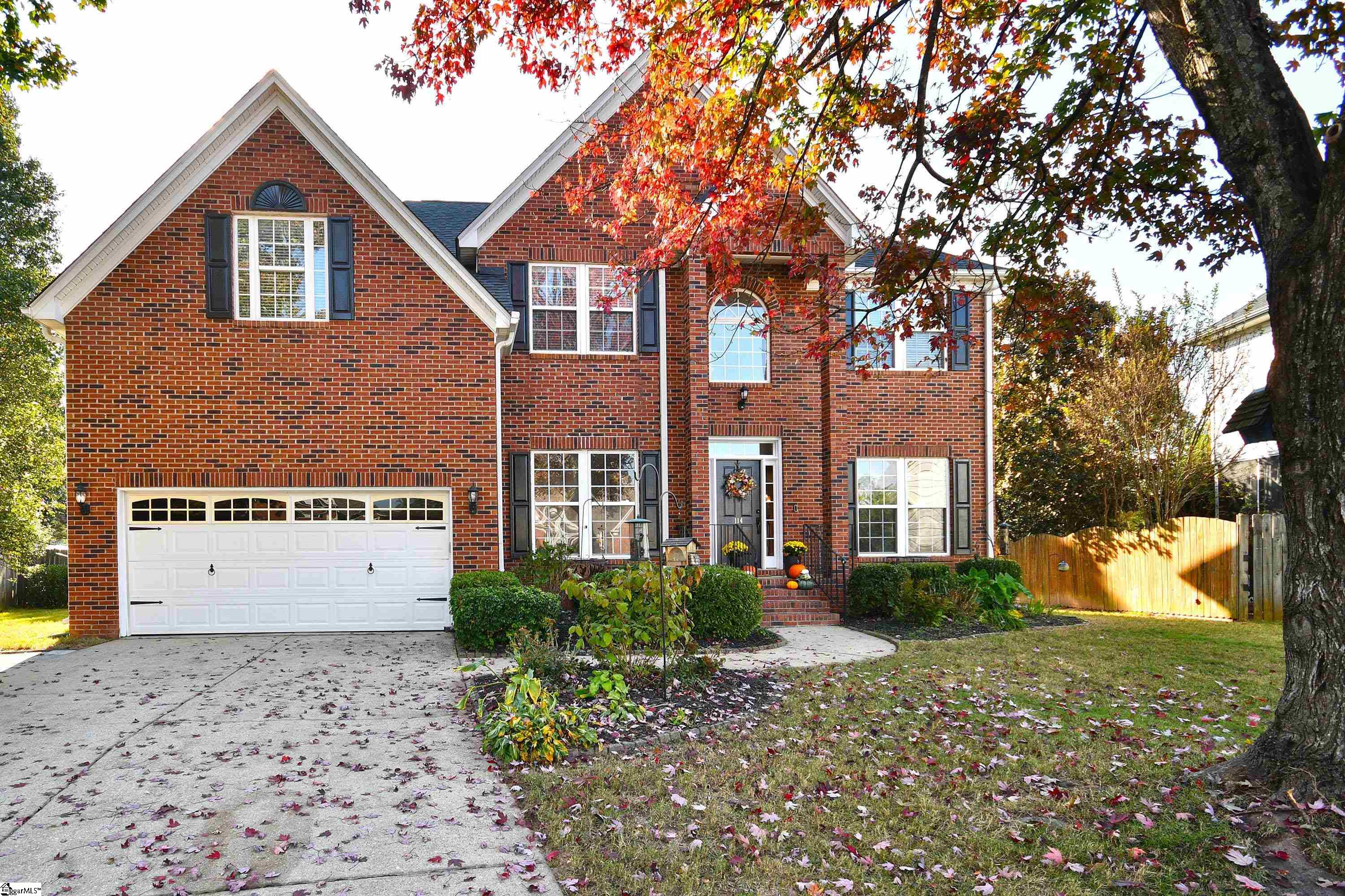 114 Myrtle Way Greer, SC 29650 - Photo 1 of 38 Gallery Image 1