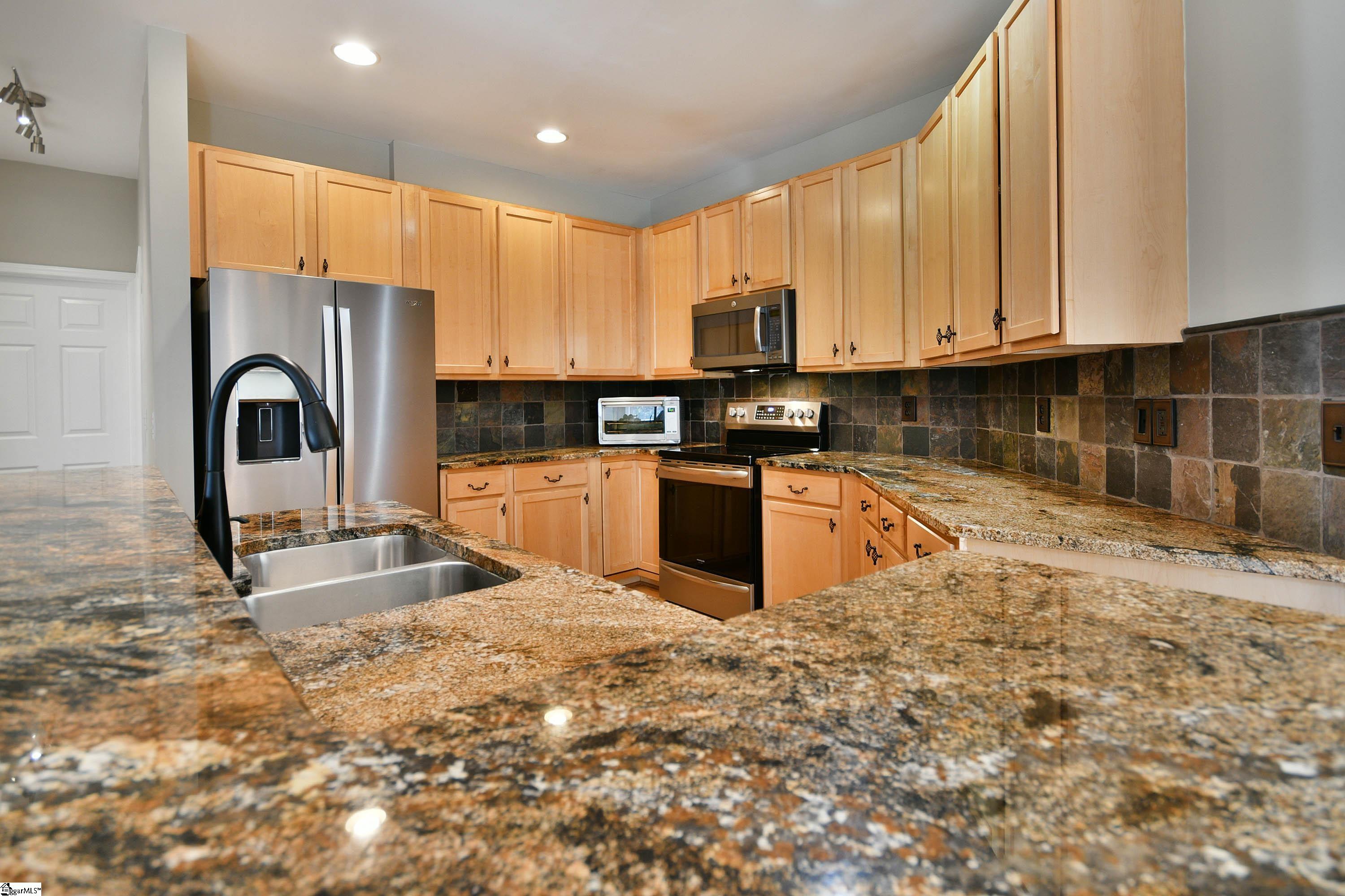 114 Myrtle Way Greer, SC 29650 - Photo 11 of 38 Gallery Image 11