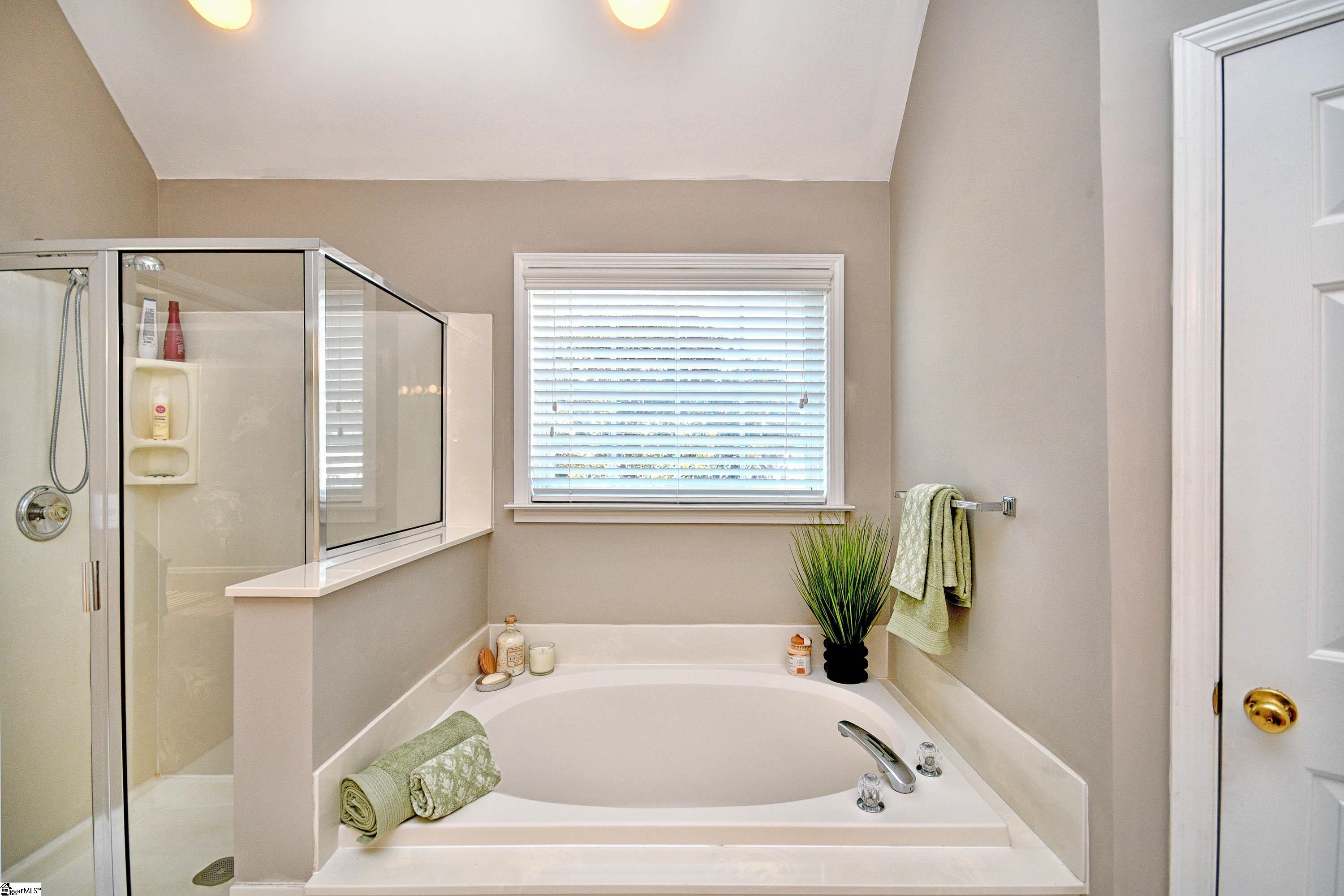 114 Myrtle Way Greer, SC 29650 - Photo 21 of 38 Gallery Image 21