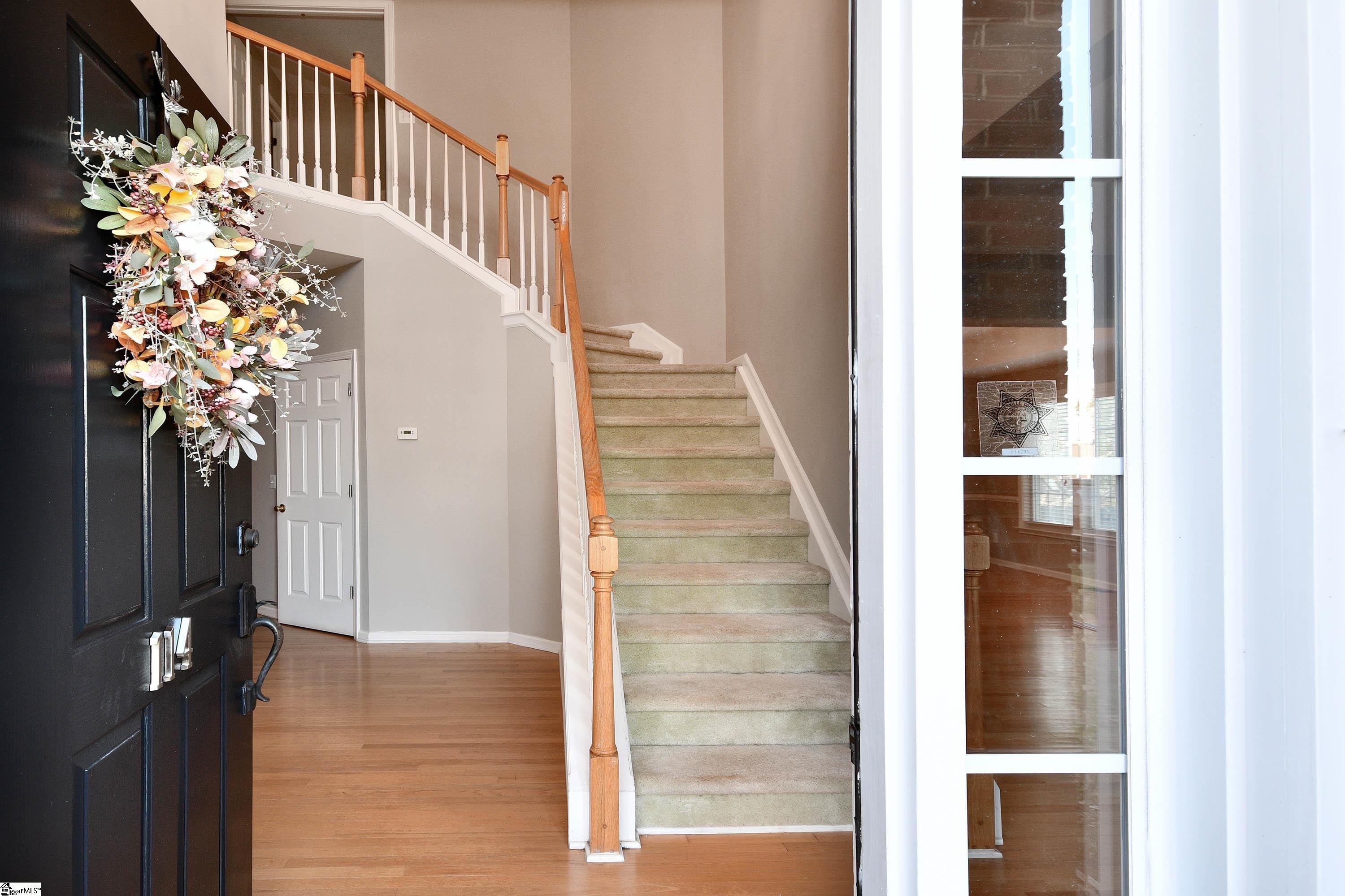 114 Myrtle Way Greer, SC 29650 - Photo 4 of 38 Gallery Image 4