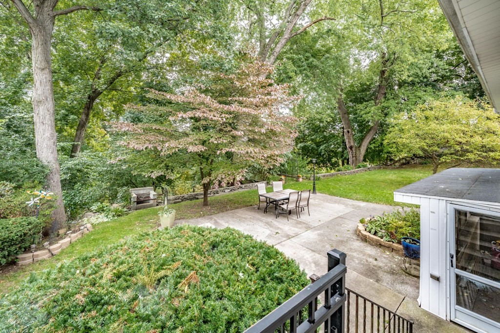 35 Wendover Road Springfield, MA 01118 - Photo 22 of 40