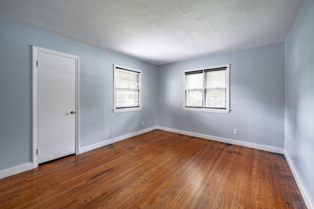 35 Wendover Road Springfield, MA 01118 - Photo 10 of 40