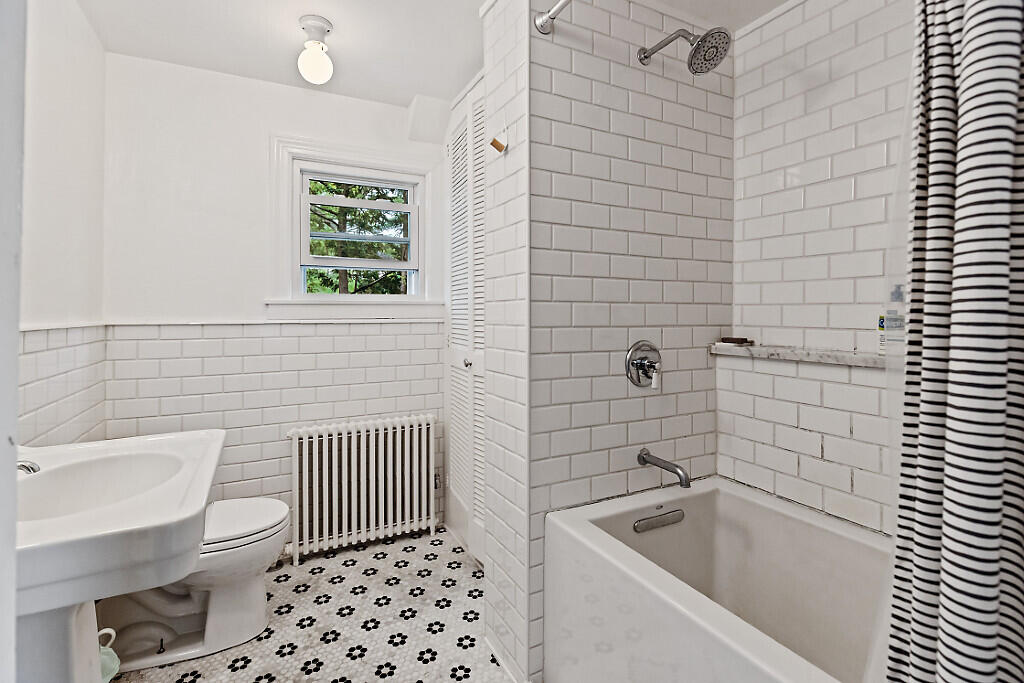 31 Winter Street Waterville, ME 04901 - Photo 43 of 66 23_BP5A6853_DxO_mls