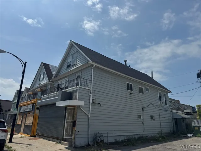 $179,900 | 224 Gibson Street, Buffalo, NY 14212
