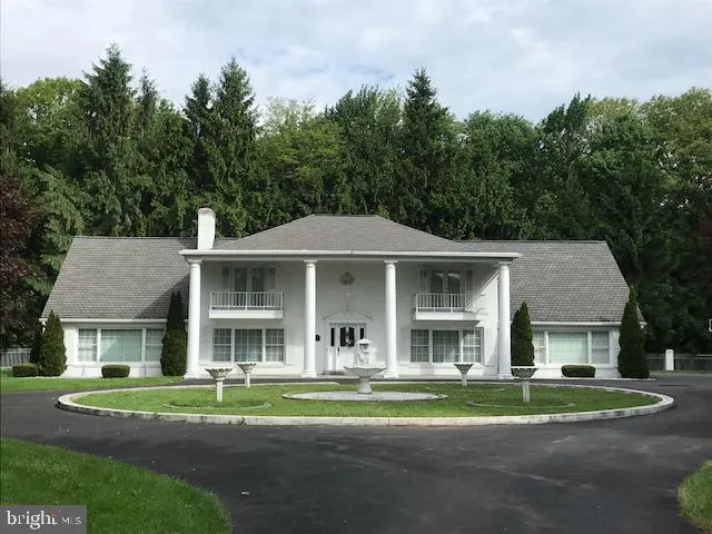$850,000 | 2903 Chestnut Ridge Road, Grantsville, MD 21536