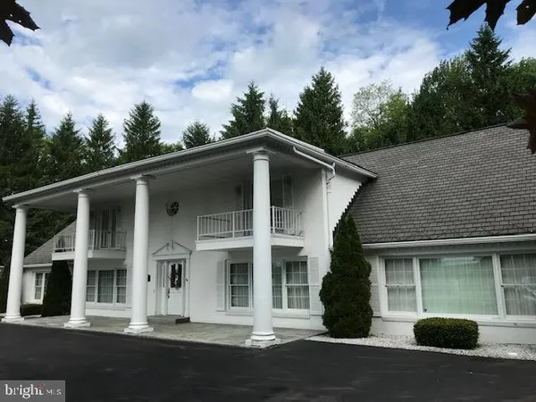 $850,000 | 2903 Chestnut Ridge Road, Grantsville, MD 21536