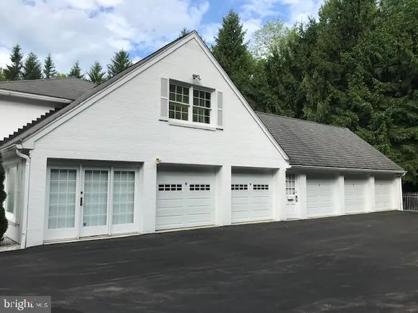 $850,000 | 2903 Chestnut Ridge Road, Grantsville, MD 21536