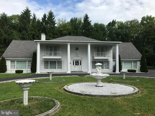 $850,000 | 2903 Chestnut Ridge Road, Grantsville, MD 21536