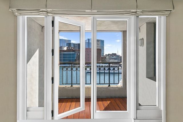 $3,350,000 | 20 Rowes Wharf, Unit 310, Boston, MA 02110