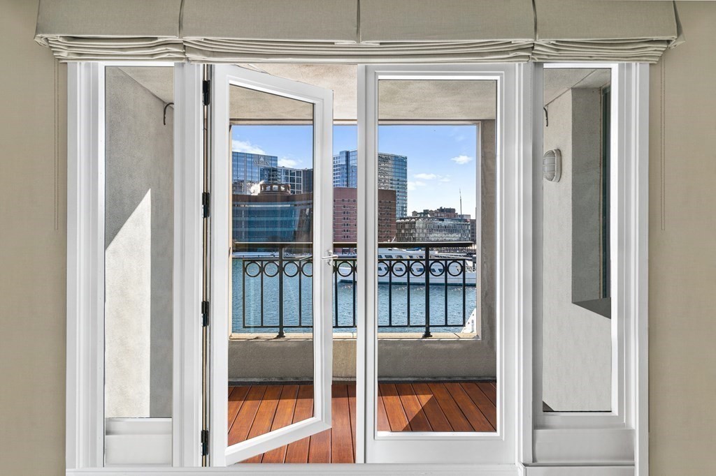 20 Rowes Wharf, Unit 310 Boston, MA 02110 - Photo 12 of 31