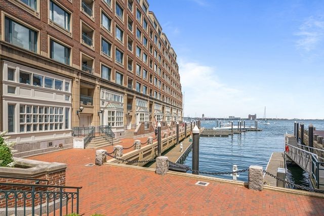 $3,350,000 | 20 Rowes Wharf, Unit 310, Boston, MA 02110