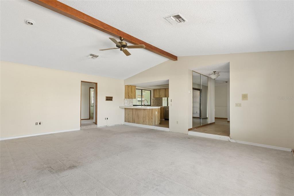 10200 Sunburst Court Spring Hill, FL 34608 - Photo 9 of 39