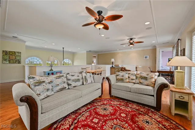 a view of livingroom with furniture and windows