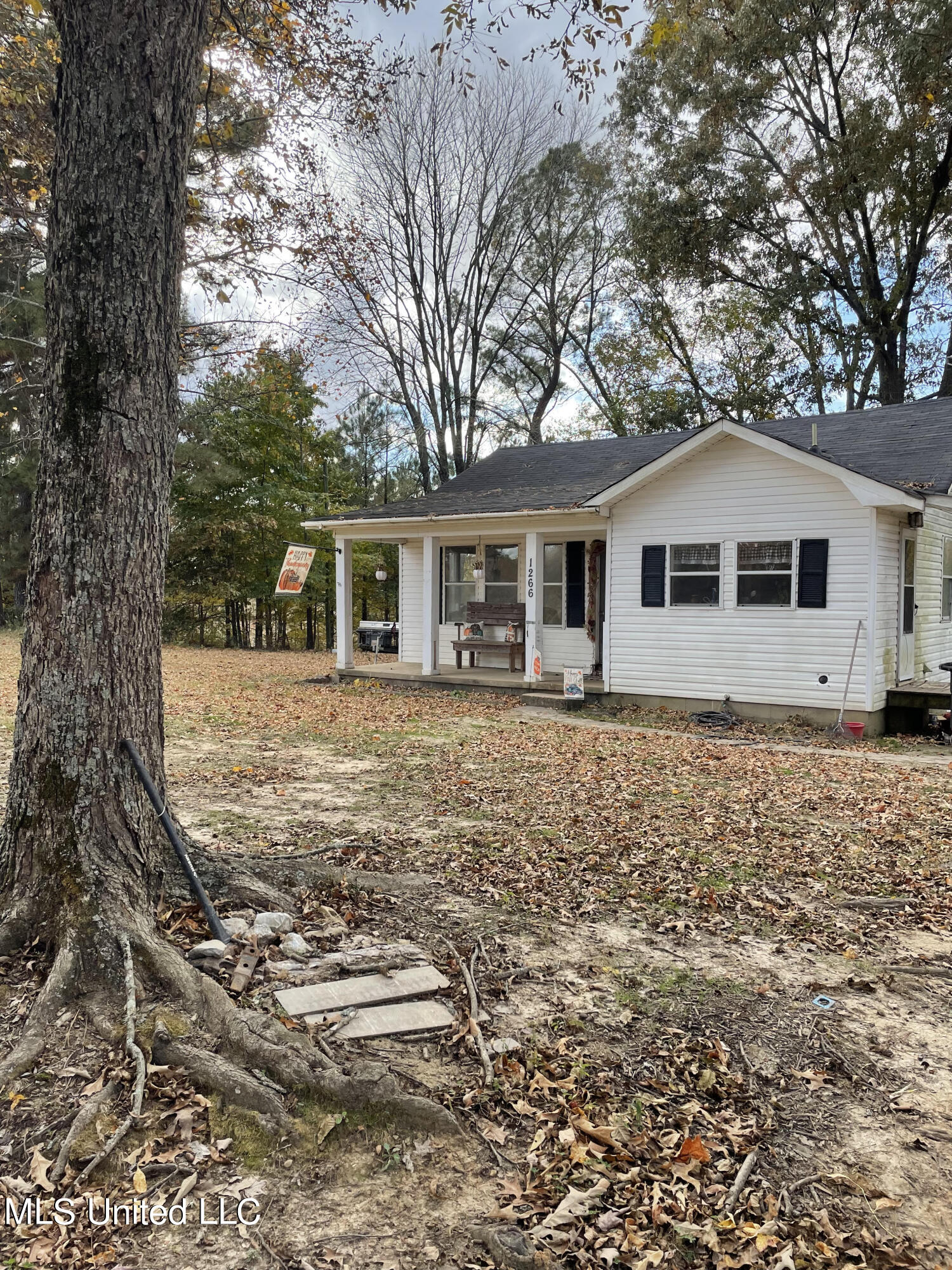 1266 Cypress Corner Road Senatobia, MS 38668 - Photo 1 of 13 Front View