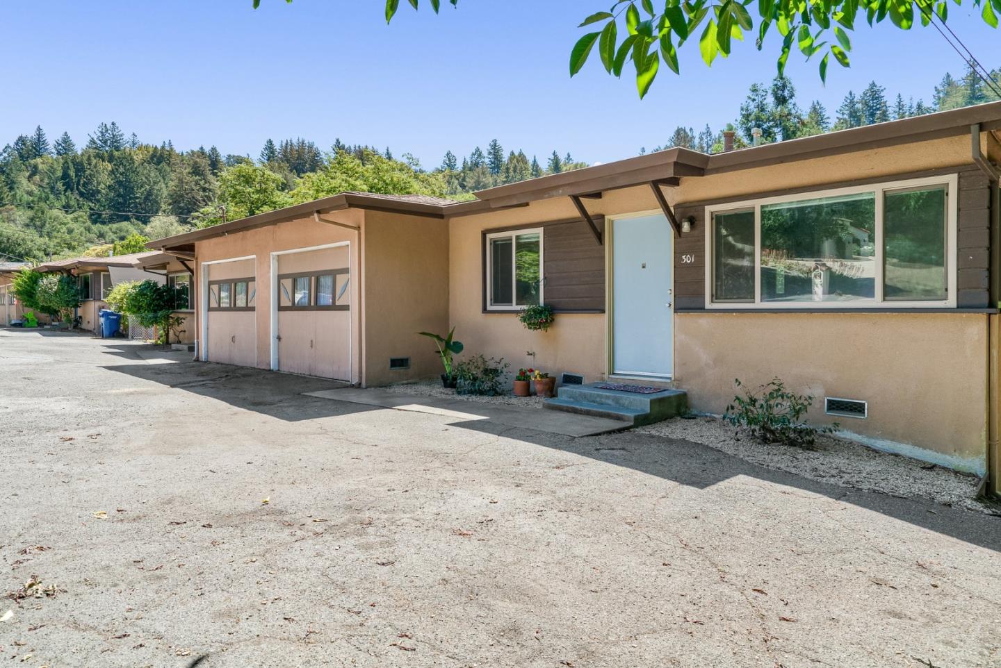 305 Canham Road Scotts Valley, CA 95066 - Photo 7 of 37 Gallery Image 7