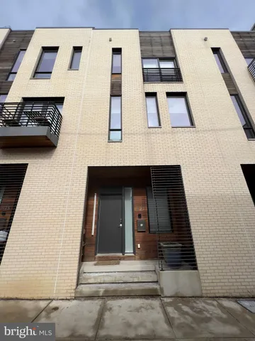 $4,500 | 423 Wallace Street, Philadelphia, PA 19123