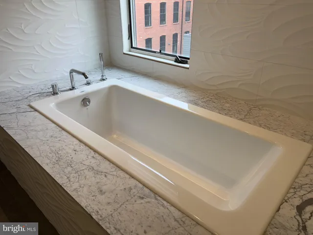 $4,500 | 423 Wallace Street, Philadelphia, PA 19123