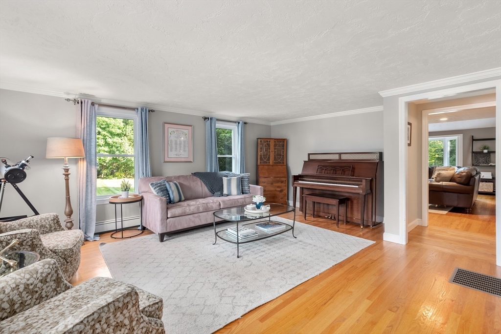 531 North Road Sudbury, MA 01776 - Photo 12 of 41 Gallery Image 12