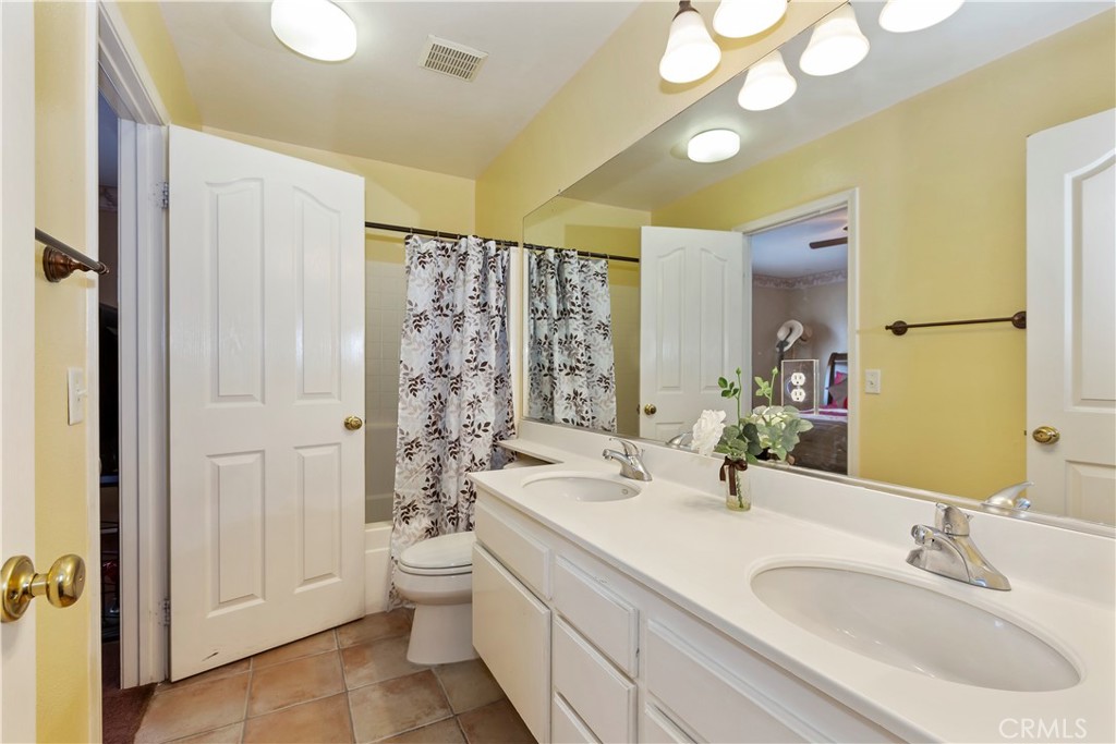 9609 Heartland Place Rancho Cucamonga, CA 91730 - Photo 36 of 48 Upstairs hallway bathroom.