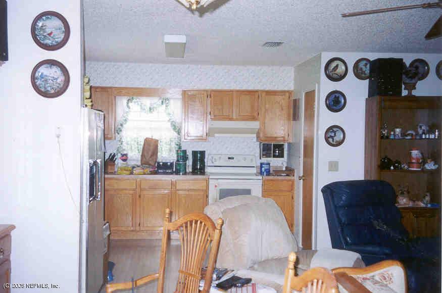 2901 Batten Road Bryceville, FL 32009 - Photo 7 of 7 Pantry - Closet