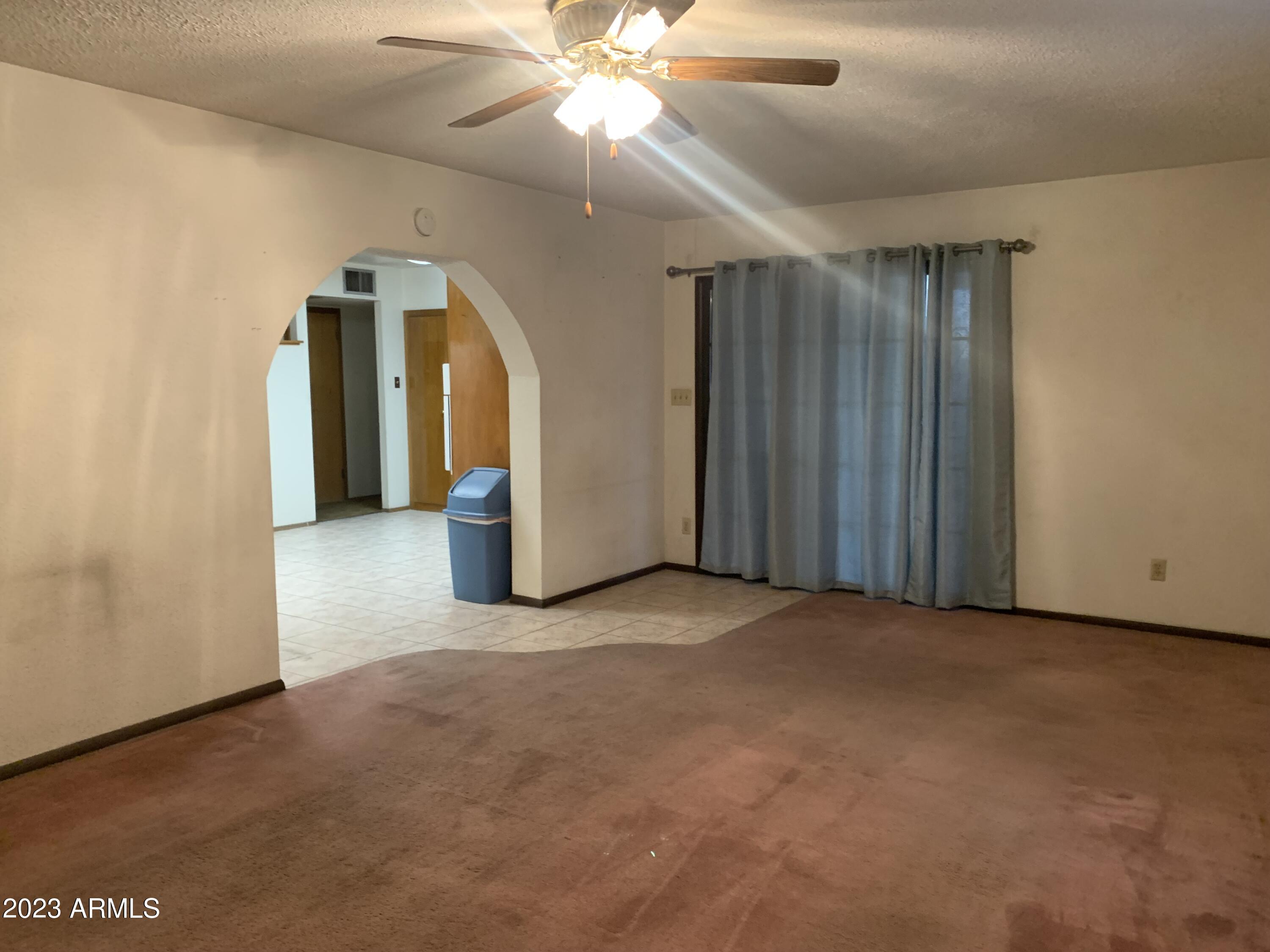 6613 West Osborn Road Phoenix, AZ 85033 - Photo 4 of 10 IMG-8030
