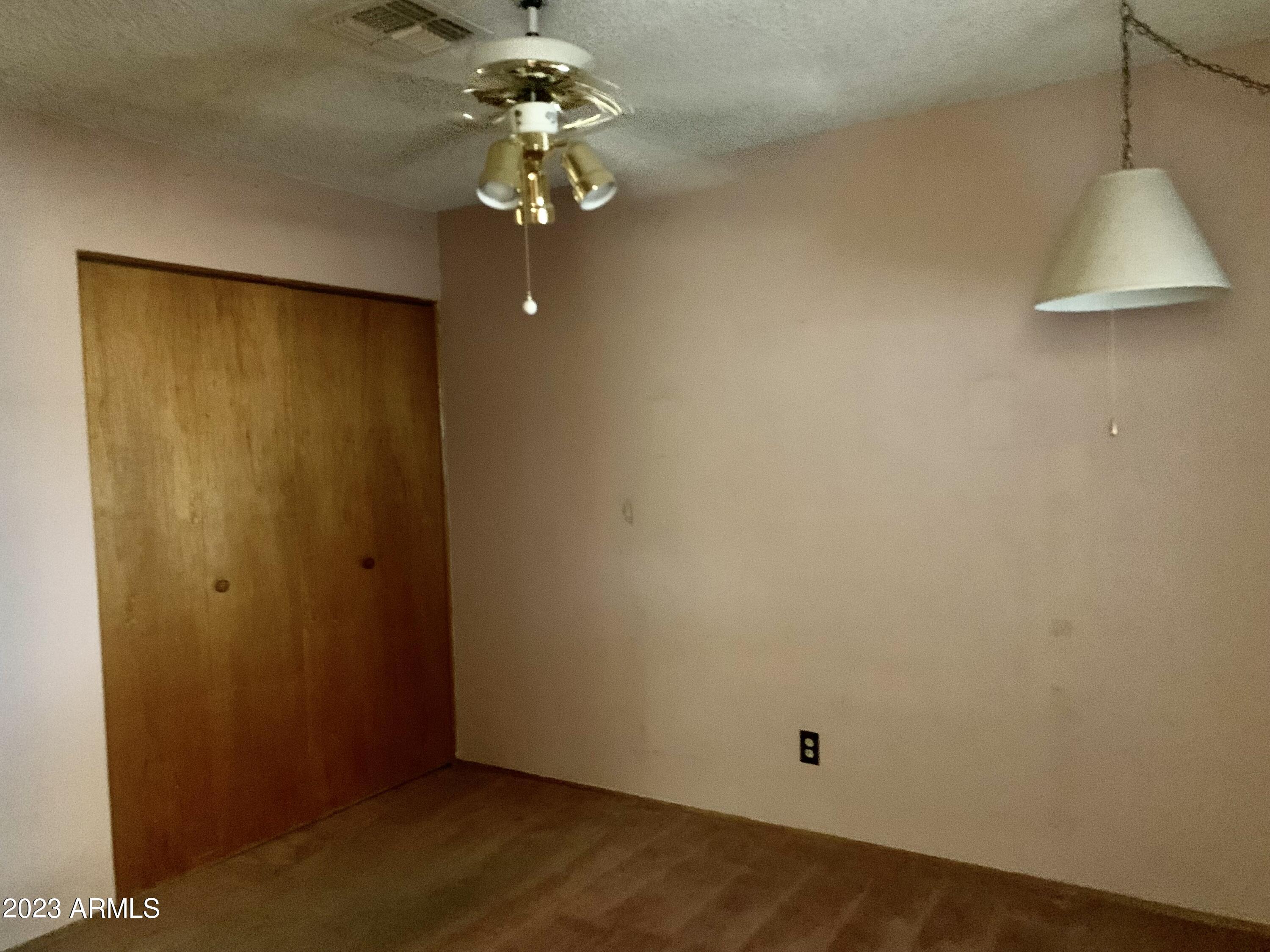 6613 West Osborn Road Phoenix, AZ 85033 - Photo 8 of 10 IMG-8036