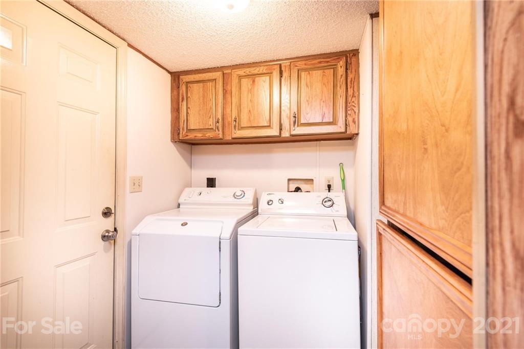 7713 Riverbend Road Claremont, NC 28610 - Photo 15 of 32 Gallery Image 15