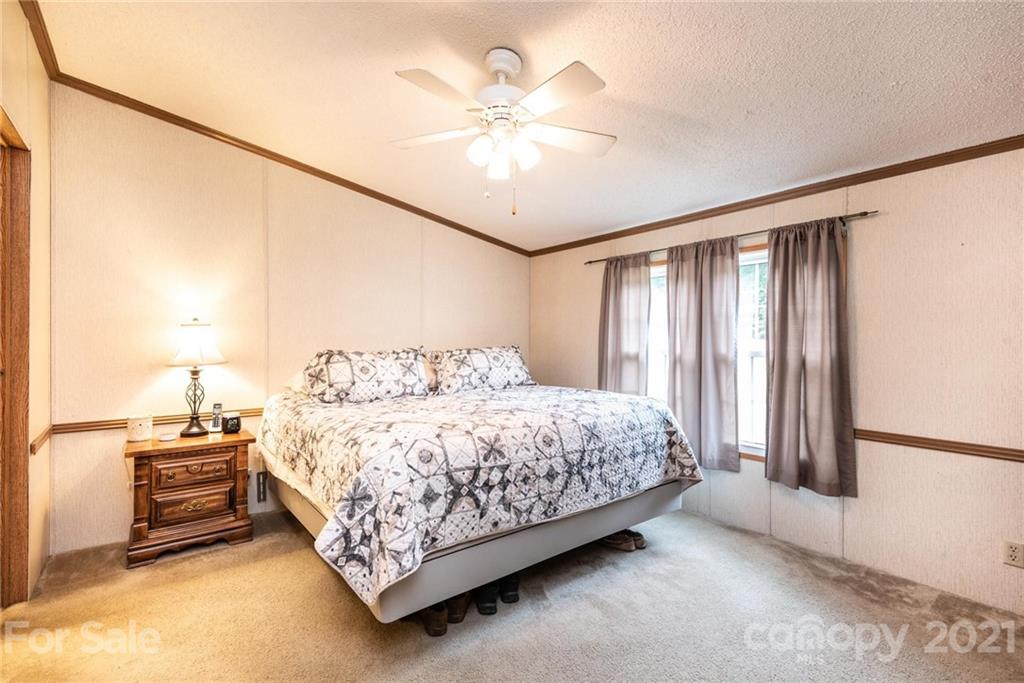 7713 Riverbend Road Claremont, NC 28610 - Photo 19 of 32 Gallery Image 19