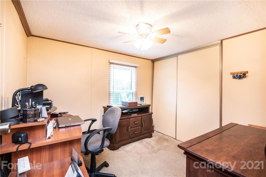 7713 Riverbend Road Claremont, NC 28610 - Photo 27 of 32 Gallery Image 27