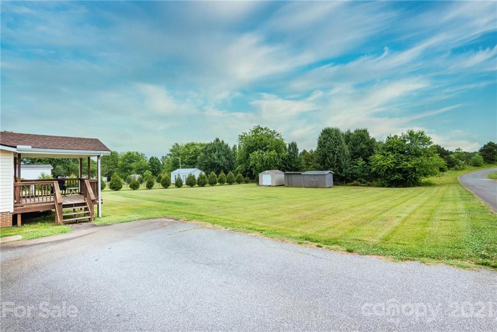 7713 Riverbend Road Claremont, NC 28610 - Photo 5 of 32 Gallery Image 5