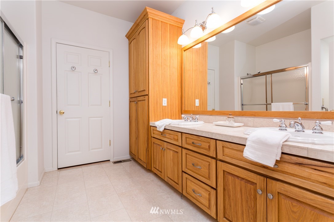 5628 Knight Road Bellingham, WA 98226 - Photo 23 of 35